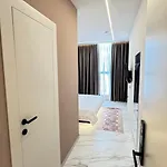 Vv Luxe Hotel *