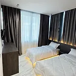 Vv Luxe Hotel