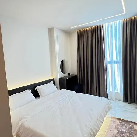 Vv Luxe Otel Ljaknasi
