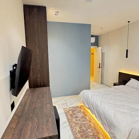 Vv Luxe فندق Ljaknasi