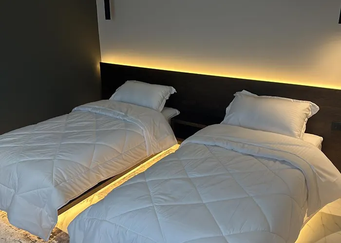 Vv Luxe 호텔 Ljaknasi